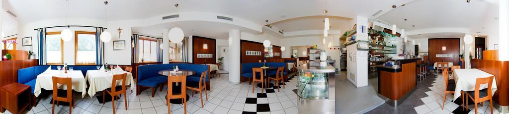Pizzeria Restaurant Wieser Rasùn di Sotto Buitenkant foto