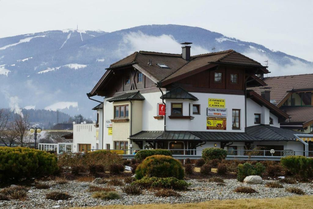 Pizzeria Restaurant Wieser Rasùn di Sotto Buitenkant foto
